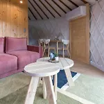 Górski Glamping - Całoroczne Jurty Z Widokiem *