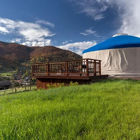 ラグジュアリーテント Gorski Glamping - Caloroczne Jurty Z Widokiem Tylmanowa